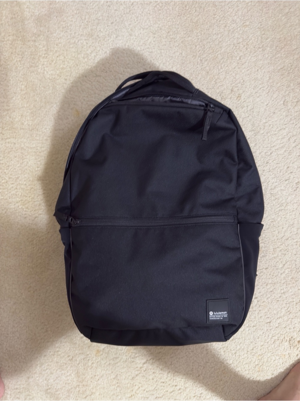 NWOT LULULEMON DOUBLE ZIP BLACK LAPTOP BACKPACK 22L 50% OFF